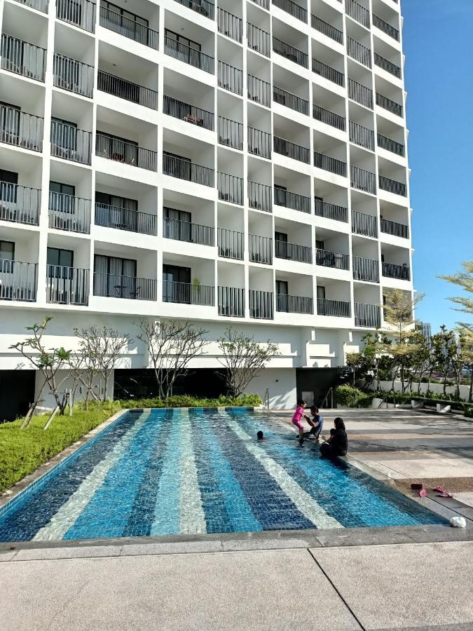 Cozy Seaview 5 Studio Apartment ทานจงโตก็อง ภายนอก รูปภาพ